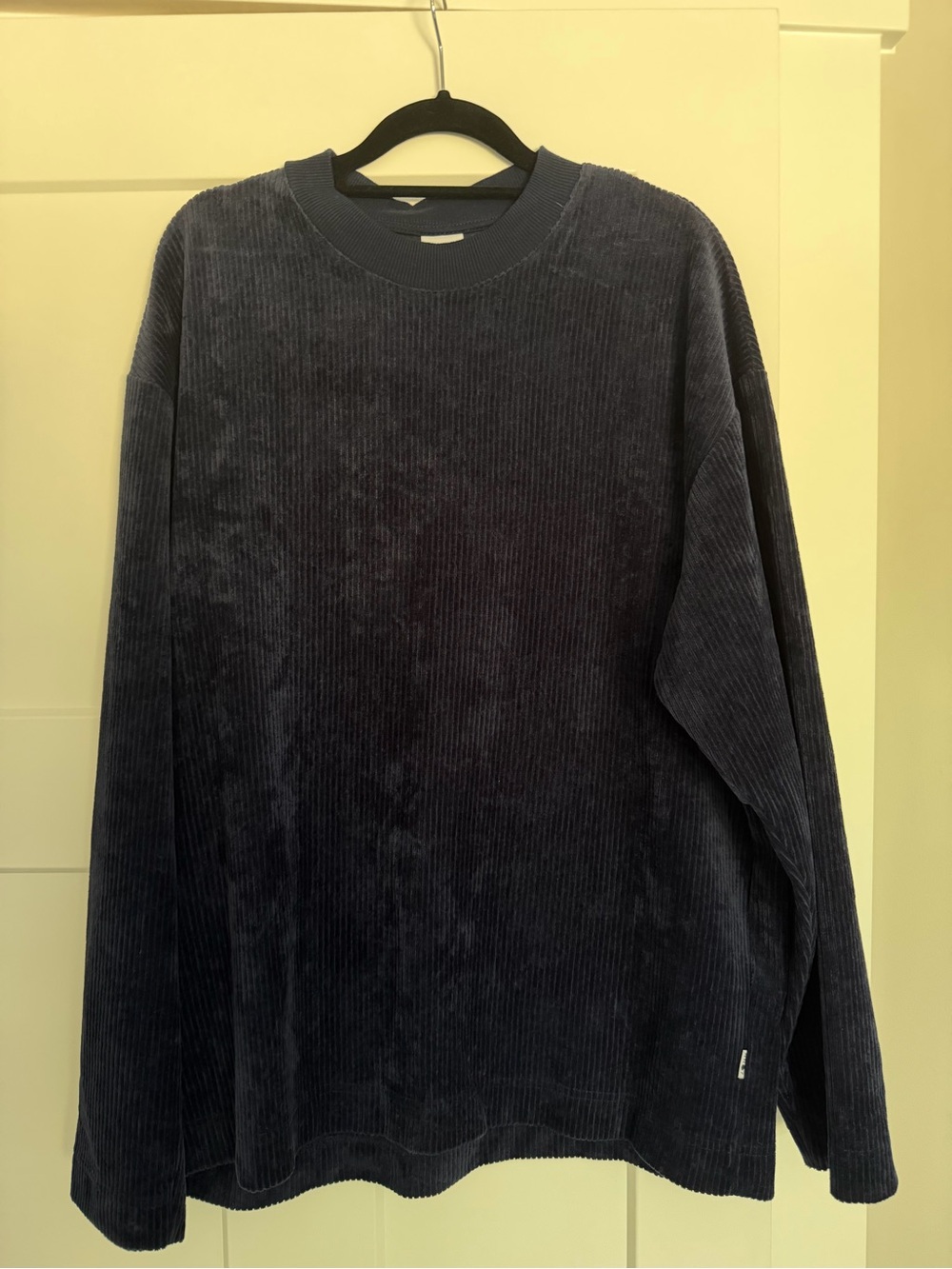 NN07 No Nationality Men's XL Navy Corduroy
Crewneck Sweatshirt